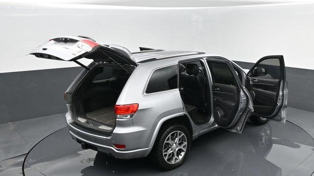 2020 Jeep Grand Cherokee Overland