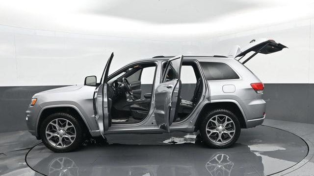 2020 Jeep Grand Cherokee Overland