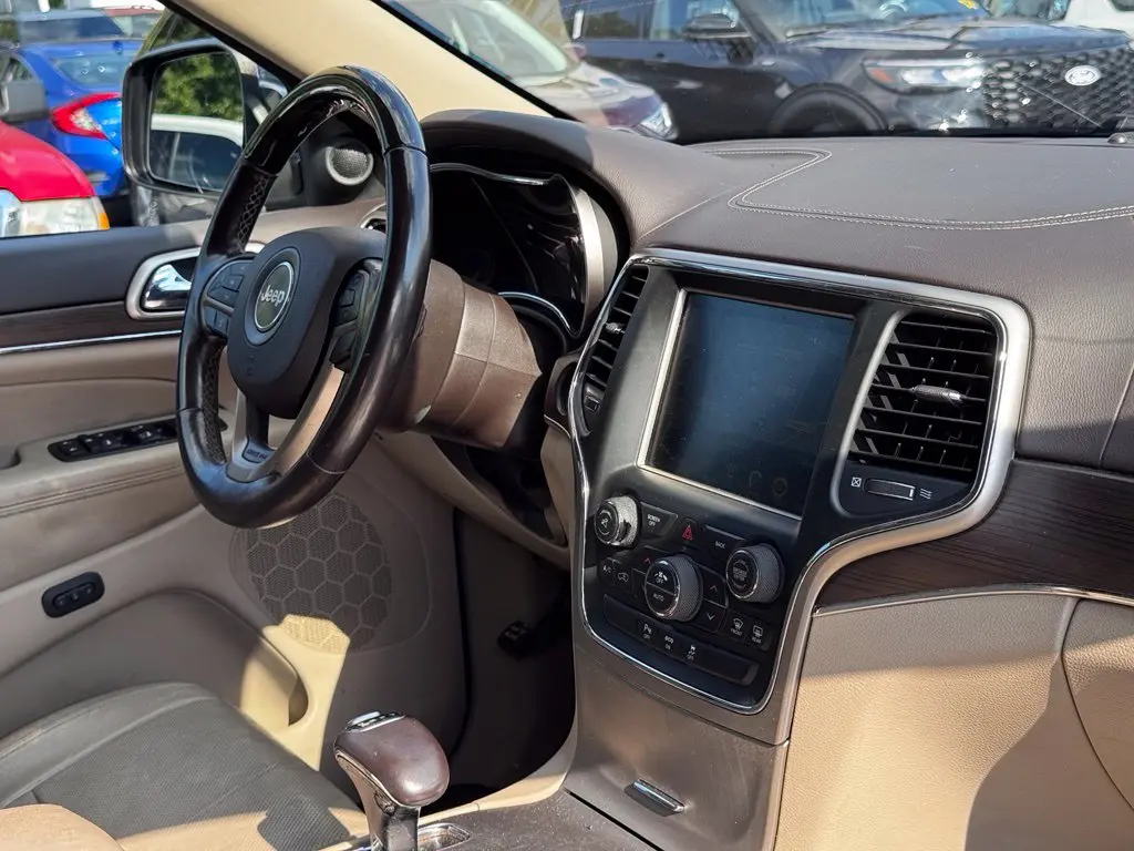 2014 Jeep Cherokee - $7,599