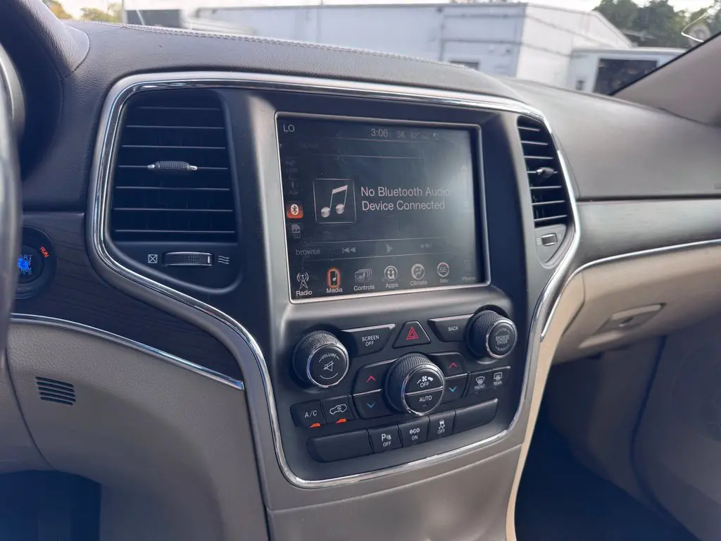 2014 Jeep Cherokee - $7,599