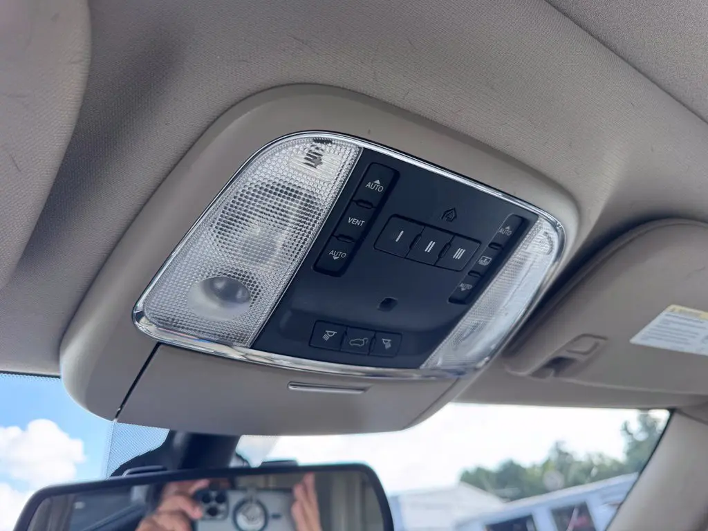 2014 Jeep Cherokee - $7,599