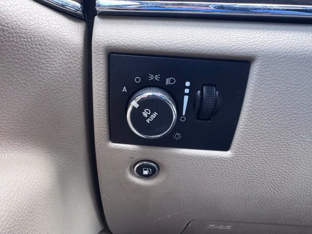 2014 Jeep Cherokee - $7,599