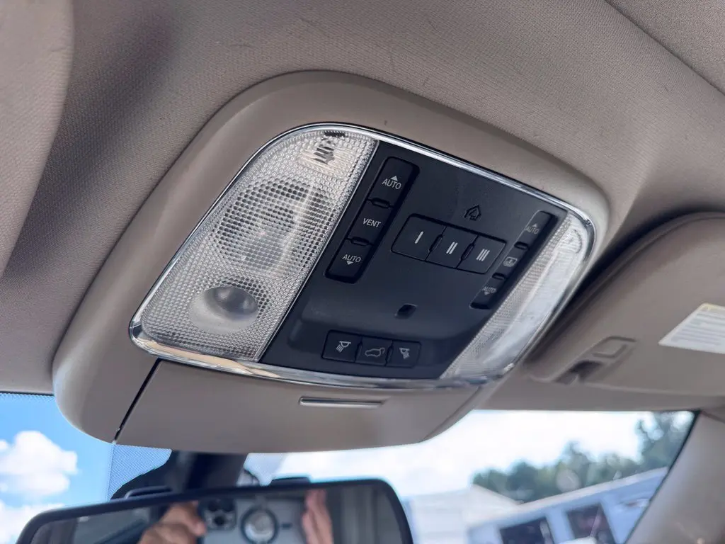 2014 Jeep Cherokee - $7,599