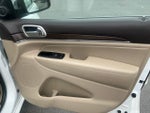 2015 Grand Cherokee Thumbnail 21