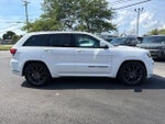 2020 Grand Cherokee Thumbnail 4
