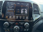 2020 Grand Cherokee Thumbnail 27