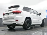 2020 Grand Cherokee Thumbnail 23