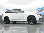 2020 Grand Cherokee Thumbnail 24
