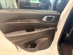 2018 Grand Cherokee Thumbnail 18
