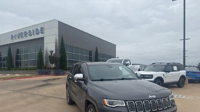 Preowned 2018 Jeep Grand Cherokee Overland for Sale