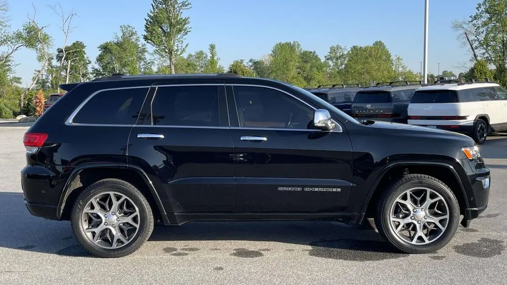 2020 Jeep Grand Cherokee Overland