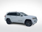 2017 Grand Cherokee Thumbnail 2
