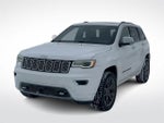 2017 Grand Cherokee Thumbnail 4