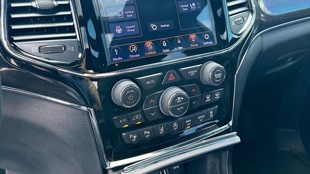 2019 Jeep Grand Cherokee High Altitude