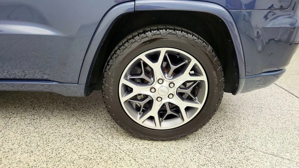 2020 Jeep Cherokee - $20,995
