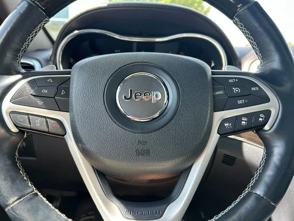 2015 Jeep Cherokee - $15,750