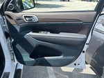 2015 Grand Cherokee Thumbnail 39