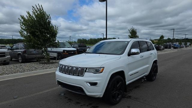Preowned 2017 Jeep Grand Cherokee Overland for Sale