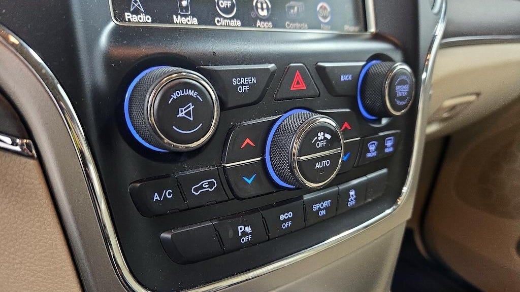 2016 Jeep Grand Cherokee Overland