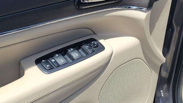 2019 Jeep Grand Cherokee Overland