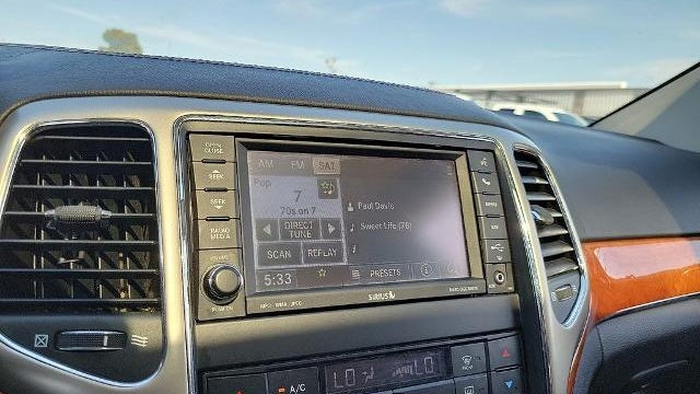 2013 Jeep Grand Cherokee Overland
