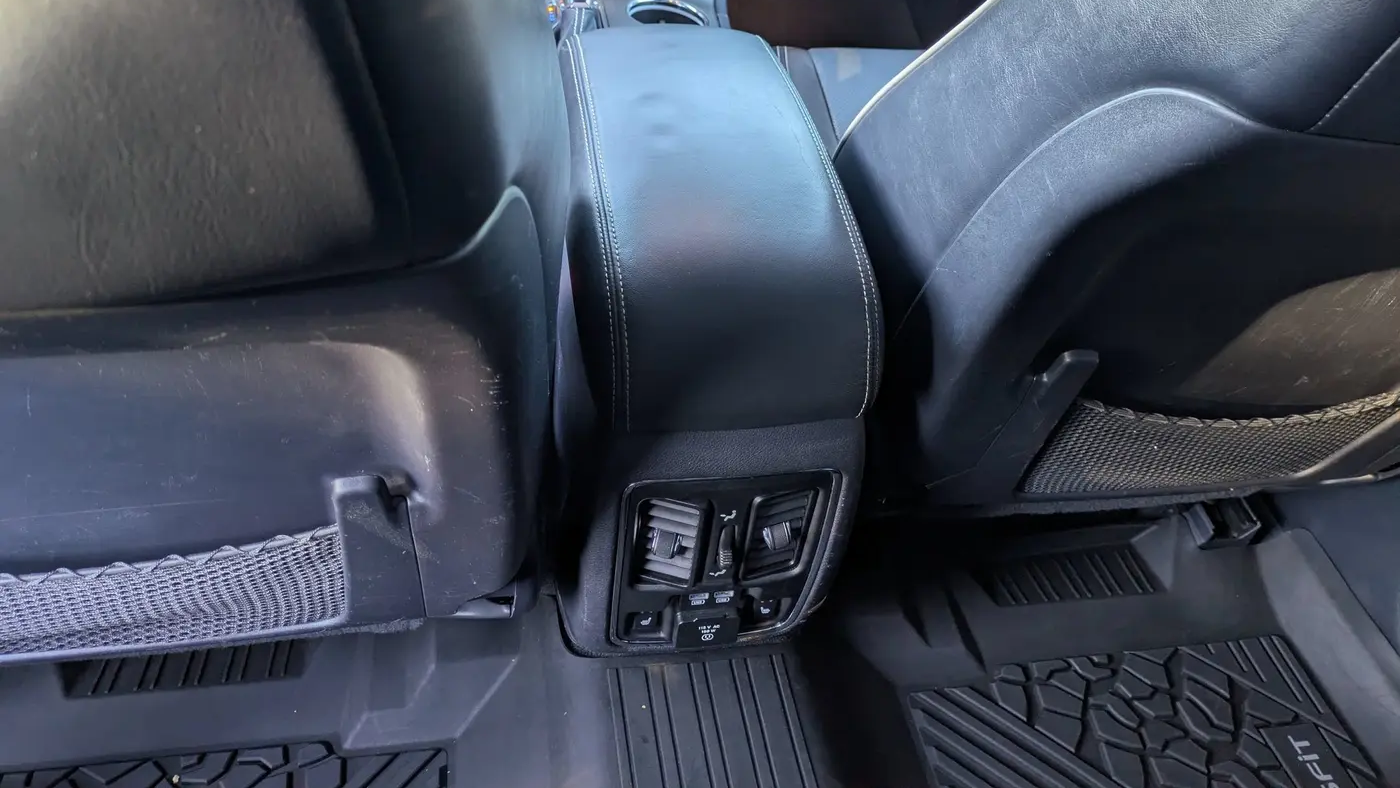 2017 Jeep Grand Cherokee Overland