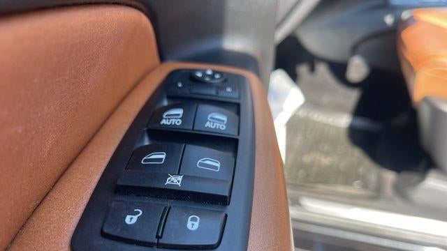 2012 Jeep Grand Cherokee Overland