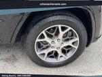 2020 Grand Cherokee Thumbnail 20