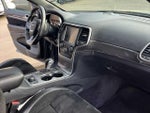 2017 Grand Cherokee Thumbnail 16