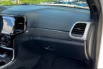 2020 Grand Cherokee Thumbnail 16
