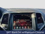 2016 Grand Cherokee Thumbnail 19
