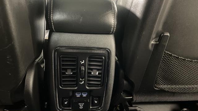 2017 Jeep Grand Cherokee SRT