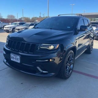 2014 Jeep Grand Cherokee with Brilliant Black Crystal Pearlcoat Exterior