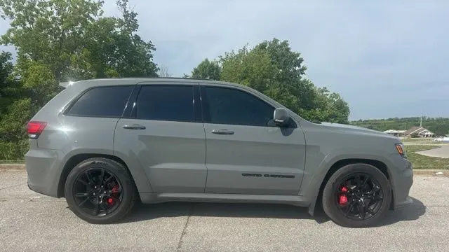 2020 Jeep Grand Cherokee SRT