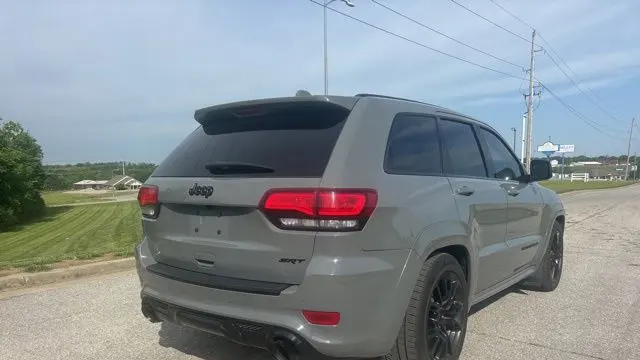 2020 Jeep Grand Cherokee SRT