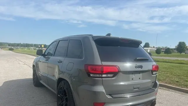 2020 Jeep Grand Cherokee SRT
