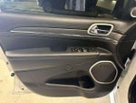 2020 Grand Cherokee Thumbnail 16