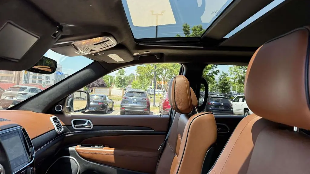 2021 Jeep Grand Cherokee Summit