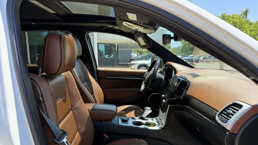 2021 Jeep Grand Cherokee Summit