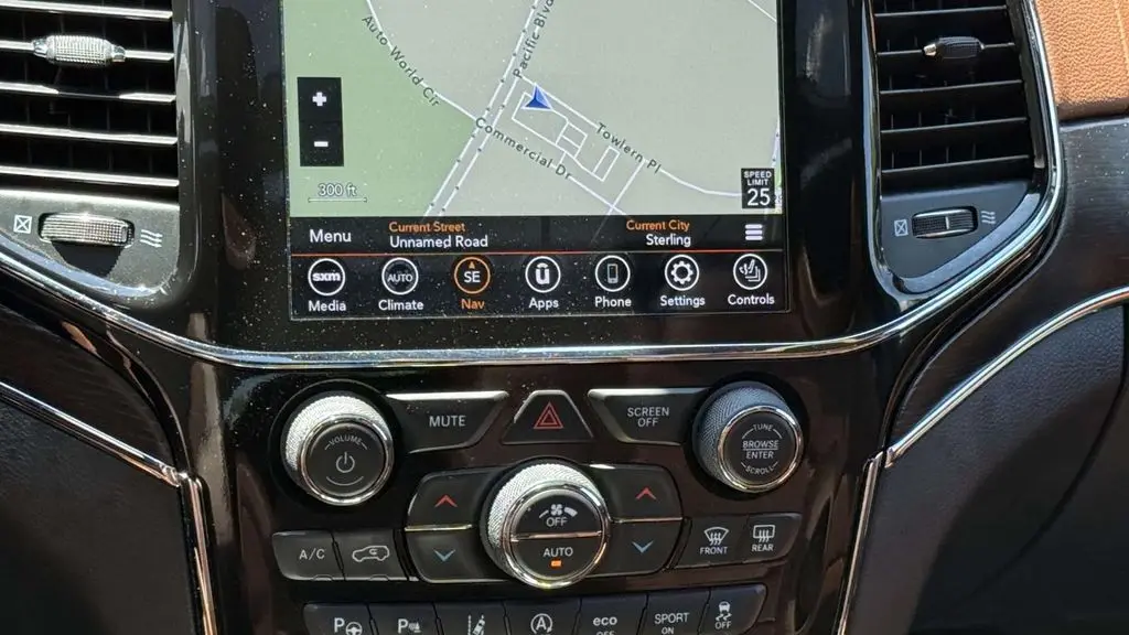 2021 Jeep Grand Cherokee Summit