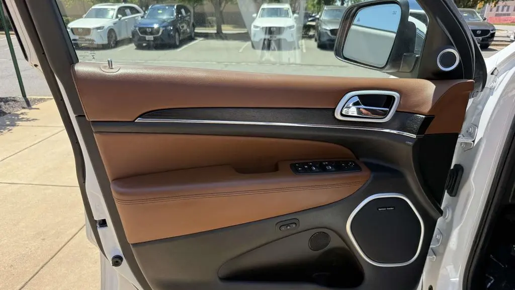 2021 Jeep Grand Cherokee Summit