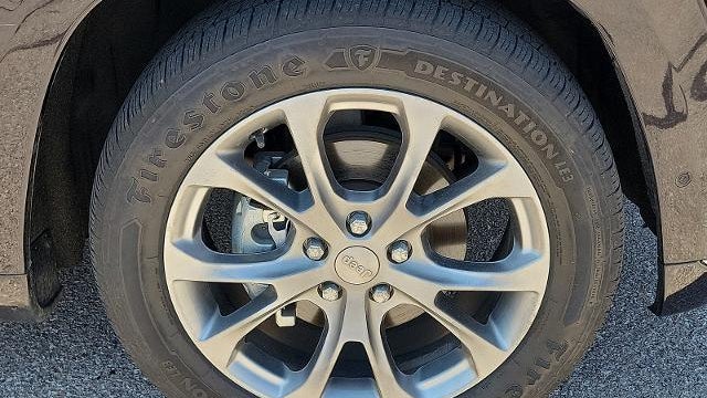 2019 Jeep Grand Cherokee Summit