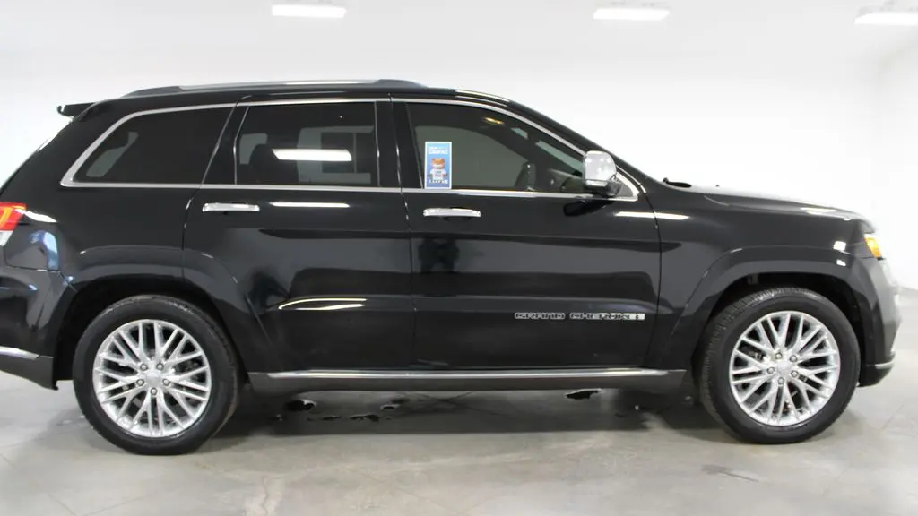 2017 Jeep Grand Cherokee Summit