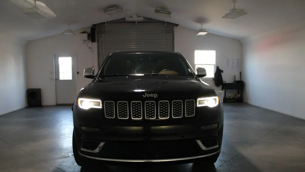 2017 Jeep Grand Cherokee Summit
