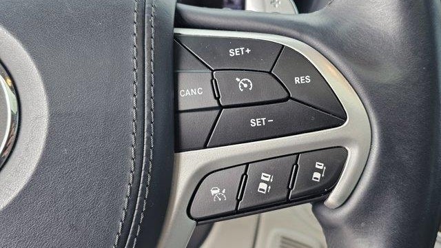 2020 Jeep Grand Cherokee Summit