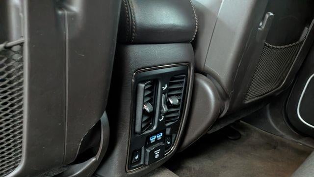 2019 Jeep Grand Cherokee Summit