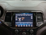 2019 Grand Cherokee Thumbnail 28