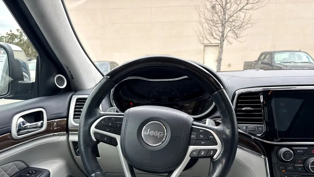 2019 Jeep Grand Cherokee Summit