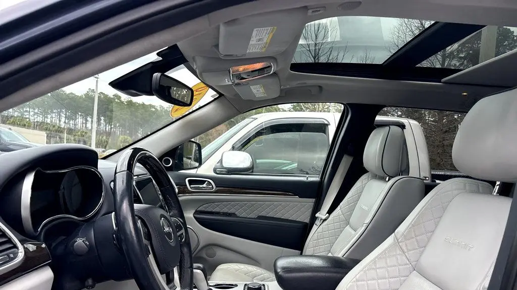 2019 Jeep Grand Cherokee Summit