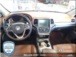 2015 Grand Cherokee Thumbnail 16